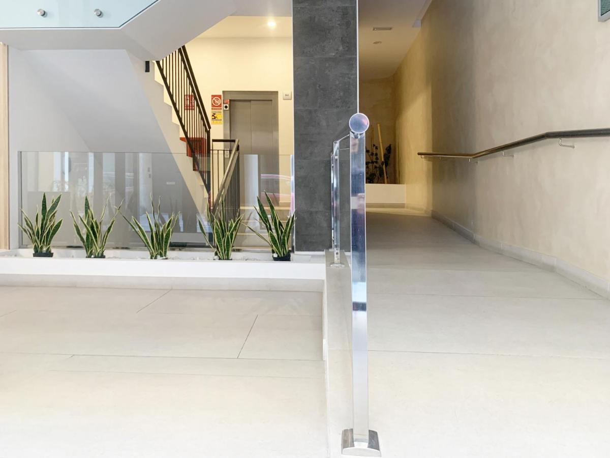 Malagadevacaciones - Constancia Apartment ภายนอก รูปภาพ